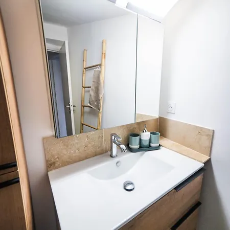 L'alcôve Romaine * Nîmes